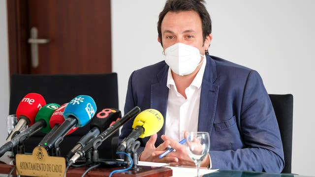 José María González exige al PSOE que "no acepte el cierre de Airbus Puerto Real"
